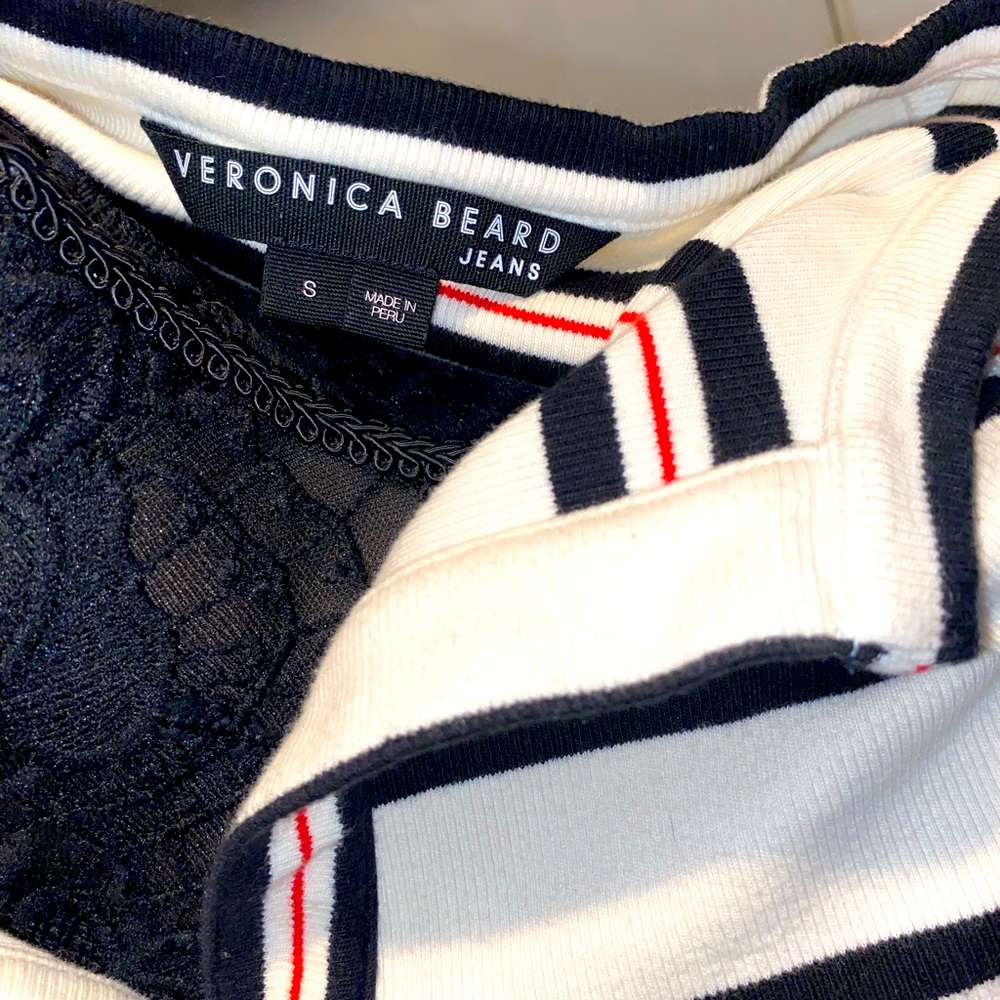 VERONICA BEARD JEANS Knit Stripped White Top